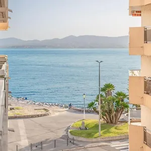 Superbe T1 Bis - A 20m De La - Refait A Neuf Appartement